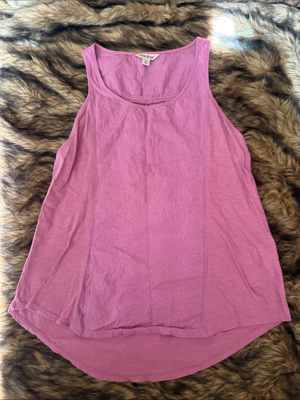 Lucky Brand Mauve Pink Embroidered Scoop Tank Size Medium